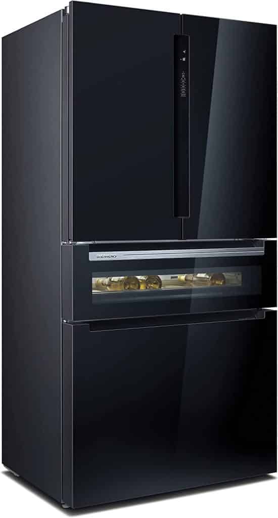 Schwarzer Side-by-side-Kühlschrank